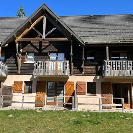 Super Chez Sophie 2ch, Sejour, Wifi, 2tv, Rdc, Terrasse, Parc, Piscine, Pkg アパート